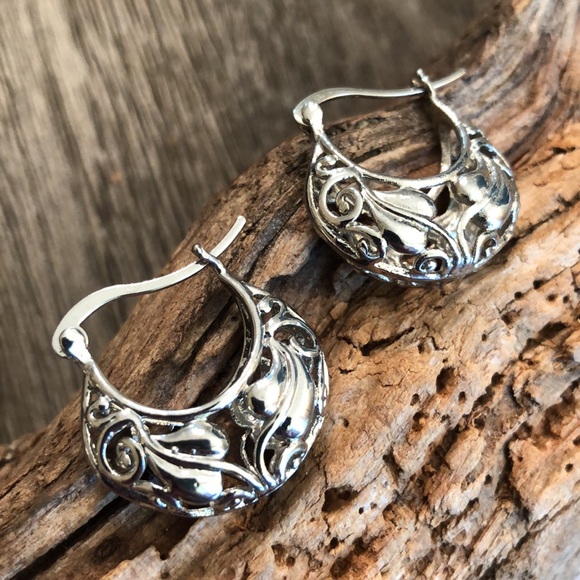 Sterling Puffy Leaf Vine Filigree Hoop Earrings - Picture 2 of 13